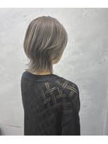 シュリット 溝の口(schritt)&nbsp;ウルフカット/グレージュ　schritt溝の口ai