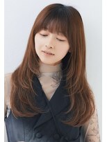 シルクハウス 三越日本橋(Silk house)&nbsp;ふんわり動くレイヤースタイル