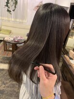 アドール(ADOR)&nbsp;抜け感グレージュ【渡仲 柊人】