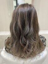 アヴァンス 深井店(AVANCE.) ハイライトグラデーション×ベージュ×透明感