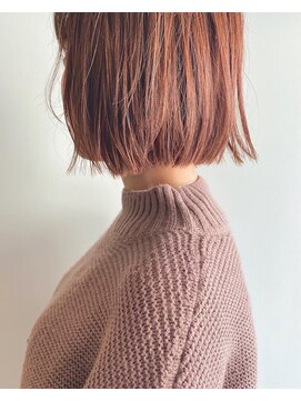 エミイ 鎌倉(eMii.) 重め簡単スタイリングに合わせカットピンクボブ【エミイ  鎌倉】