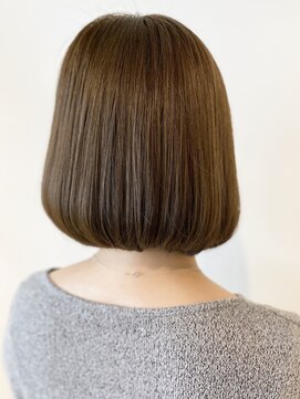 フレイムスヘアデザイン(FRAMES hair design) オリーブ×ワンレンシンプルボブ♪