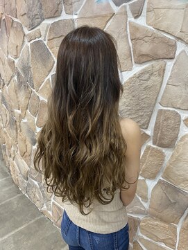 カラーリゾートAi 葛西店 グラデーションベージュ