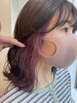 エンレイ(enRei) 大人かわいい無造作ウェーブ外ハネインナーカラー韓国風ピンク