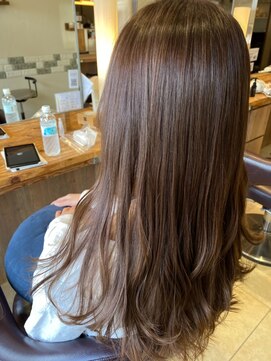 ネオリーブニコ 大井町店(Neolive Nico) ハイライトカラー 透け感柔らかベージュ