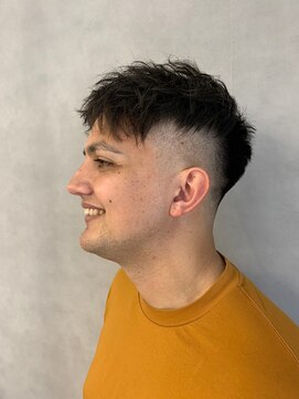 ソアー 新大阪(SOAR) カジュアル◎刈り上げ前下がり束感ショートカット【新大阪】