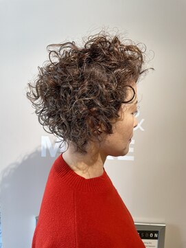 ビスヘアアンドメイク(BIS hair&make) クセを活かしたカーリー