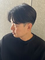 ニアウ 太田店(Niau)&nbsp;メンズセンターパート毛流れ重視パーマニュアンスパーマ艶ハリ