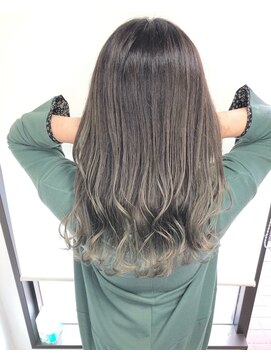 アイズ 本厚木(AIZU) コントラストハイライト×オリーブベージュ