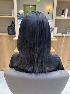 ゴートファクトリー(G.O.A.T factory) グレージュカラー