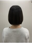 酸性ストレートボブスタイル