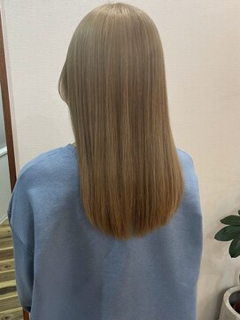 ゼンドット キョウト(Zen. kyoto) シルバーベージュ