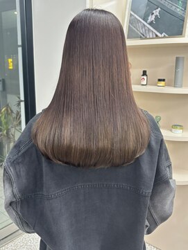 イロウ 天神大名店(IROW) ストレート 髪質改善トリートメント 艶髪 オリーブグレージュ