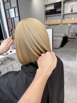 ディジョン(Dijon) 韓国顔まわりレイヤーカットグレージュオリーブベージュブラウン