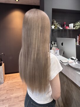 エイト 金沢店(EIGHT kanazawa) ミルクティーベージュ