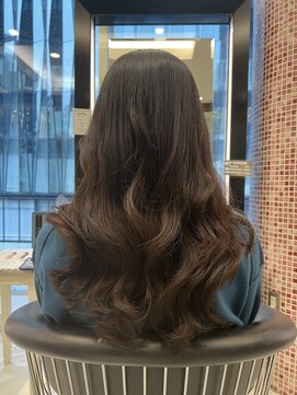 アピッシュ ギンザ(apish ginza) 韓国パーマコテ巻きパーマロングレイヤー