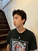 ビーバイエイトジェンツ(Bee by EIGHT GENTS)&nbsp;波巻きツイストスパイラル/リバースセンターパート/心斎橋