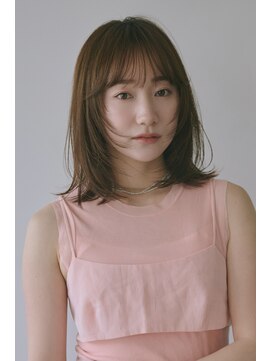 アンガーデン(Une GARDEN) フェイスレイヤー×大人ミディアム