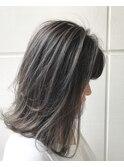ホワイティグレージュ