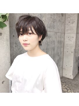 カシュカシュ(cache cache) cache☆タイトネープと長めバングのハンサムショートstyle