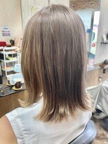 トレフル 東岸和田店(Trefle)&nbsp;20代30代大人可愛い透明感ダブルカラーミルクティーベージュ