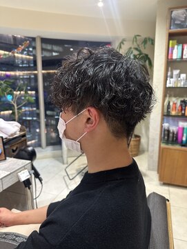 ヘアリゾート粋 ティガ 池袋店(tiga) 波巻きパースパイラルパーマ メンズ ツーブロックトレンド