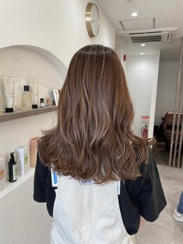 ヘアハウス ルアナ(Hair House Luana by NYNY)の写真/"透明感ある明るめカラー"や"深みのあるくすみカラー"がイマドキカラー☆トレンド×似合わせStyleで垢抜け!