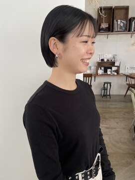 ヘアーアイストゥーレ(HAIR ICI TRE) ミニボブ ショートボブ ストレートパーマ担当渡辺聖