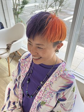 ルシードスタイル　ムースユイット(LUCIDO STYLE mousse8) 【ブリーチ有】オレンジ＆パープルのツートンカラー