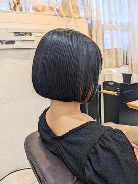 ラフューネ ヨコハマ(Raffune Yokohama) ミニボブ//Raffune Yokohama シホ