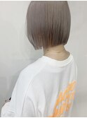 #ミニボブ  ストレートボブ シルバーカラー