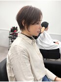 ナチュラルで綺麗なショートヘア