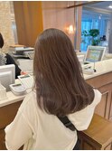 ベージュブラウン