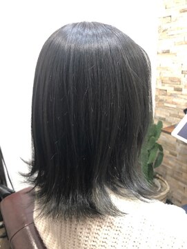 ハサミバイアトリエナガノ 千葉(8sami by atelier nagano) デザインカラー/レイヤーカット/ウエットヘア/オリーブベージュ