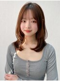 小顔 前髪 レイヤーカット デザインカラー 暗めカラー"