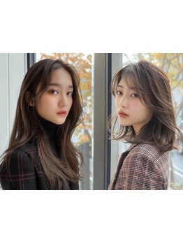 作り過ぎないどこか抜け感のある儚げなデザインで、自然体を装い女性らしいオトナな余裕を演出＊