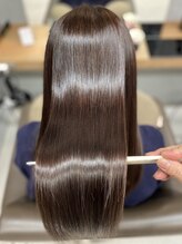 シャルムバイケンジ(Charm.by KENJE)&nbsp;天使の縮毛矯正銀座髪質改善前髪ピンクベージュアンブレラカラー