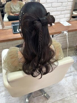 シュガー ヘアアンドネイル 仙台(SUGAR) リボンカチモリハーフアップ♪