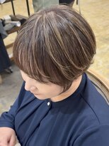 ディフィー 梅田(Defi)&nbsp;白髪率に合わせた白髪ぼかしハイライト