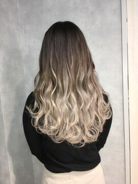 アンククロス 表参道(ANKH CROSS) ANKHCROSS表参道店　ホワイトアッシュグラデーション