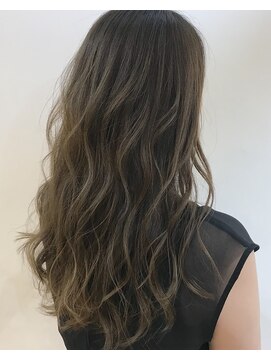 グッデイ ヘアー(GOOD DAY HAIR) 【GOODDAY HAIR】《ハイライト:グラデーション:フェザーロング》