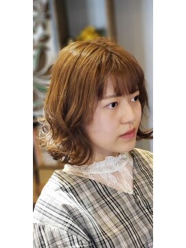 ピリナ(Pilina) ゆるっとガーリーヘア