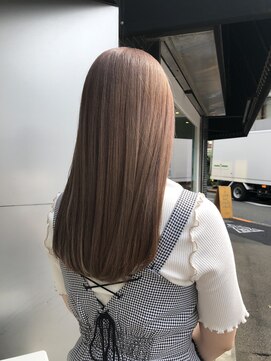 ネイヴィル(navile) ハイトーンベージュ