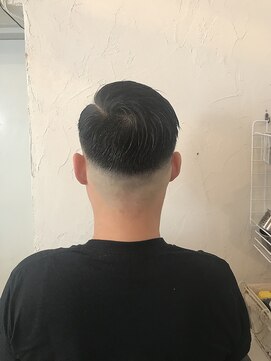 ツーダブルバイフィフス 西梅田店(WW.. by fifth) 1020k3 【メンズサロン/梅田/JR大阪/西梅田/北新地】