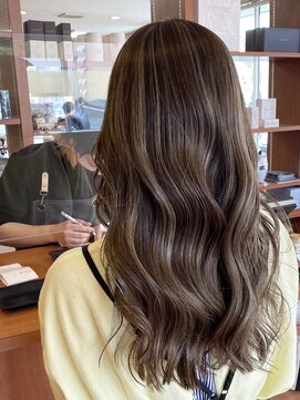 スタジオフィット(STUDIO FITTO) 大人のハイライトカラー　大人ブリーチ