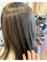 ハイライトカラーもお任せください！！