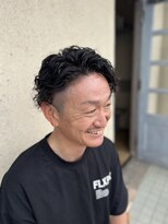 ワンネスヘアーサロン(oneness hair salon)&nbsp;かき分け大人スパイラルパーマ