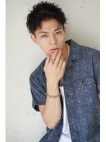 ロミーオム 本厚木(ROMMY. Homme)&nbsp;刈り上げツーブロックアップバングショートビジネスメンズヘア
