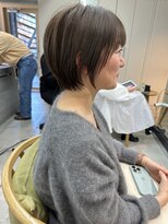 ミィ 表参道(mee.)&nbsp;デザインカラー/レイヤーカット/ウェットヘア/オリーブベージュ