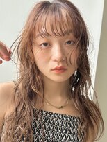 ディッセンバー 神宮前(December) ベージュ/パーマ風/夏カラー